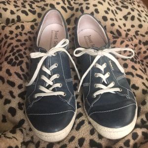 Josef Seibel Caspian Perforated Sneaks for@solucy